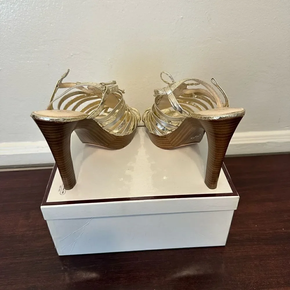 Coach  Women’s platform heel  leather sandal  in gold size 7